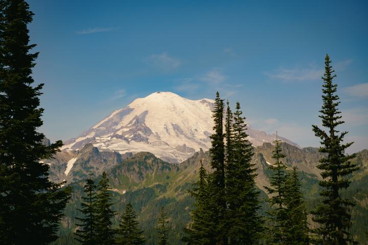 Mount Rainier — landscape photograph by Akhila Sankar