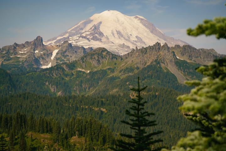 Mount Rainier — landscape photograph by Akhila Sankar